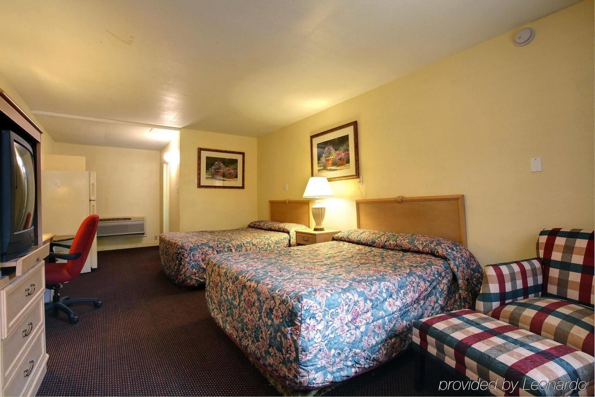 Budget Host Inn Arlington Habitación foto